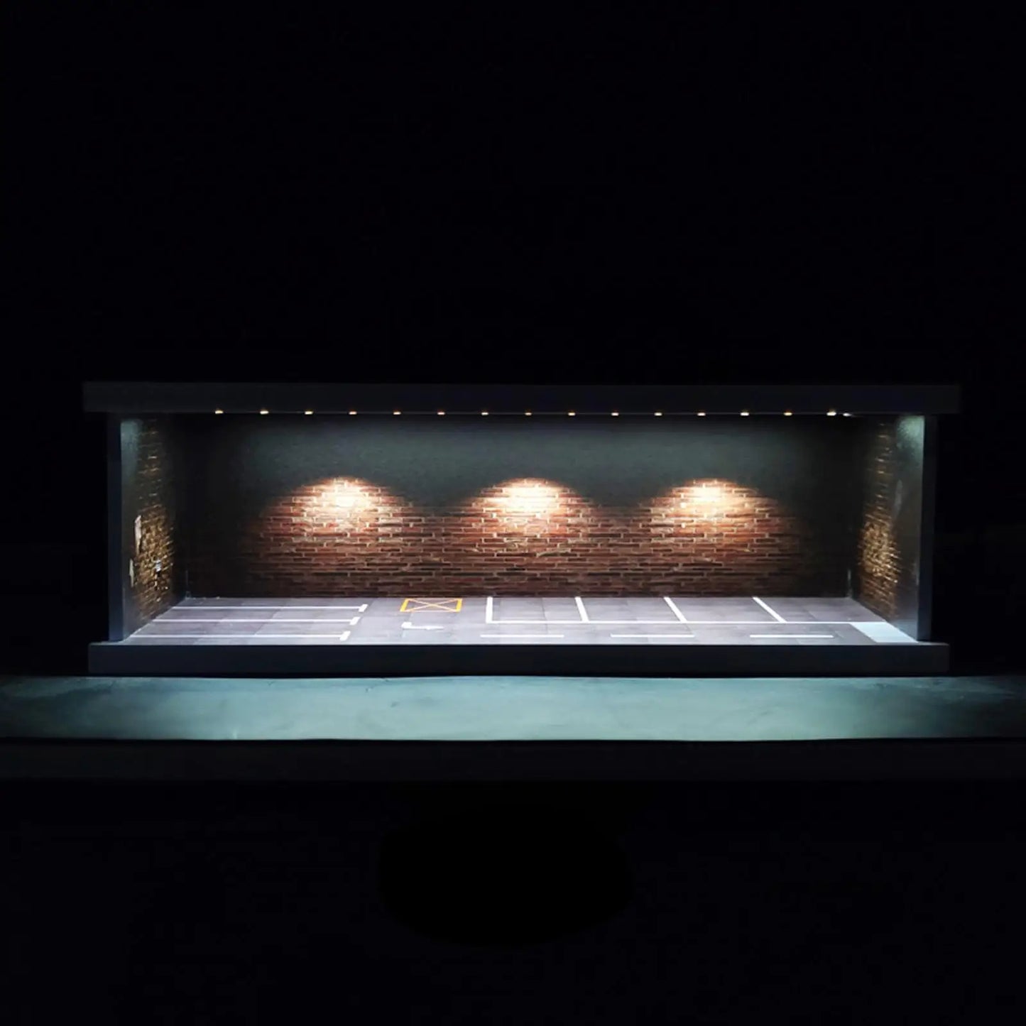 1/64 Scale Diecast Model Car Display Case Garage with LED Lighting Yellow Parking Garage Diorama for Hot Wheels Matchbox Collection