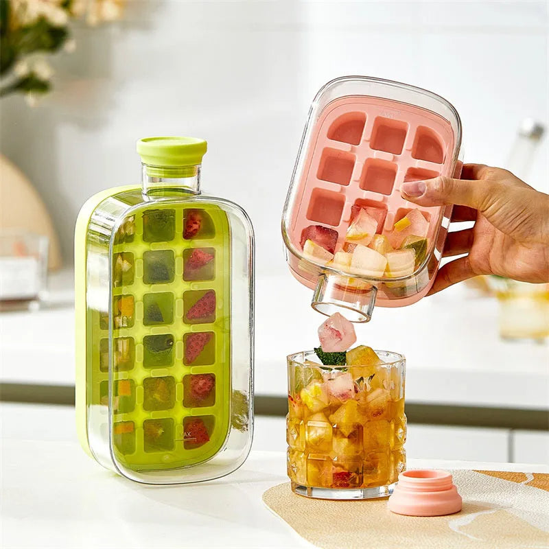 2 in 1 Touch Free Ice Maker Ice Cube Tray With Straw and Lid