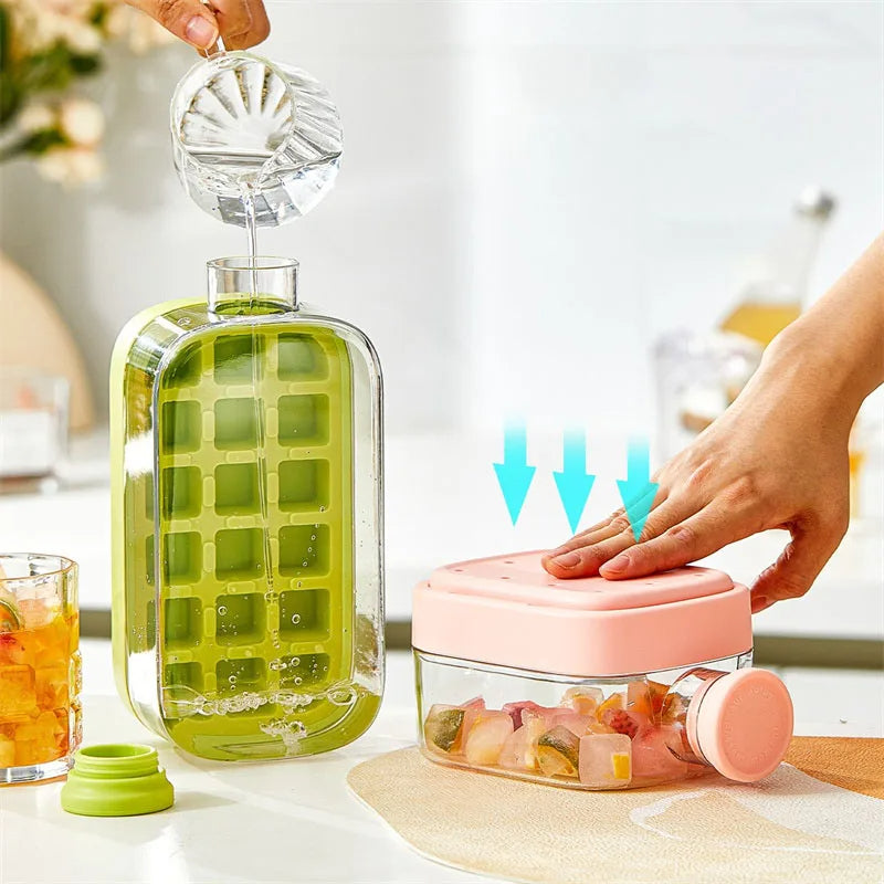 Touch Free Ice Maker 2 in 1 With Ice Cube Tray Straw and Lid