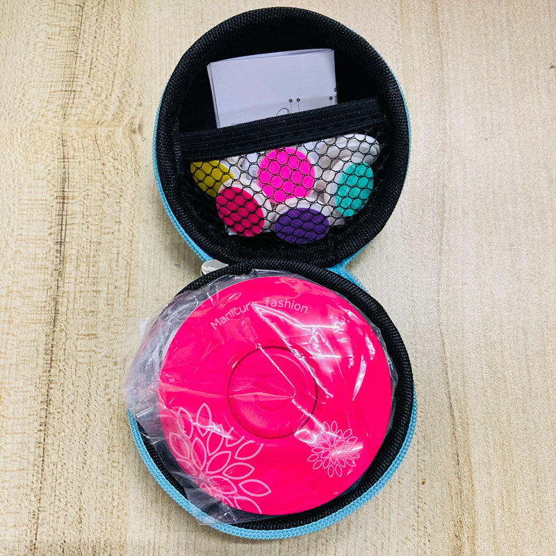 Elektrisk baby negletrimmer og fil med 6 slibehoveder til alle aldre