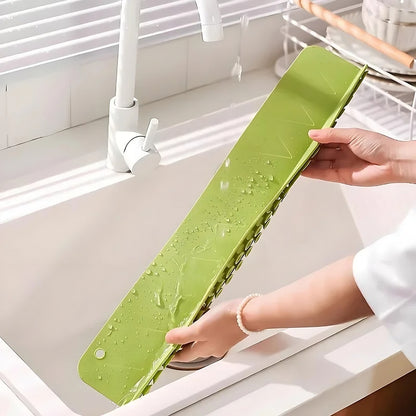 Water Splash Guard Premium Silicone Sink Protector With Anti Slip Suction Base
